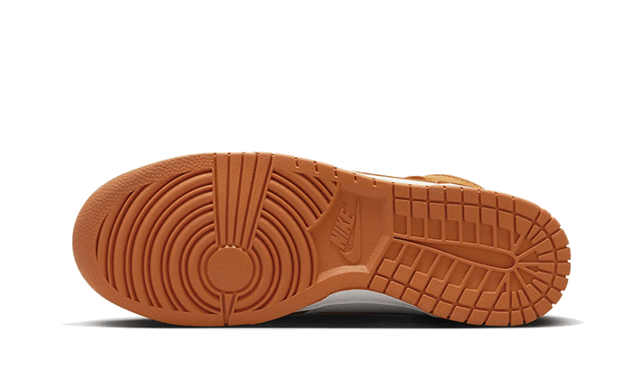 Overkicks - Nike Dunk High Monarch (DV7223-800) - par completo