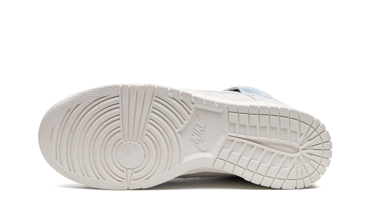 Overkicks - Nike Dunk High SE Clouds Celestine Blue (FD0882-400) - vista superior