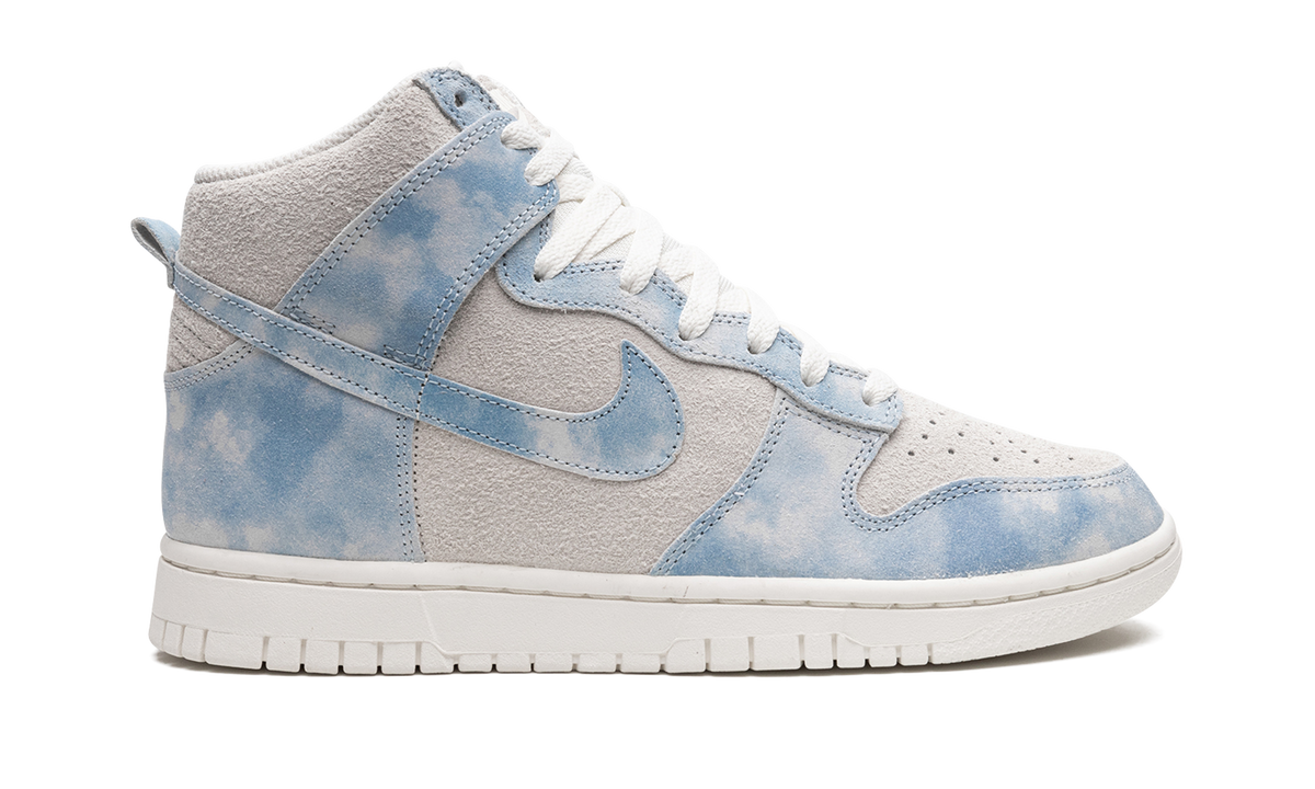 Overkicks - Nike Dunk High SE Clouds Celestine Blue (FD0882-400) - detalle talón