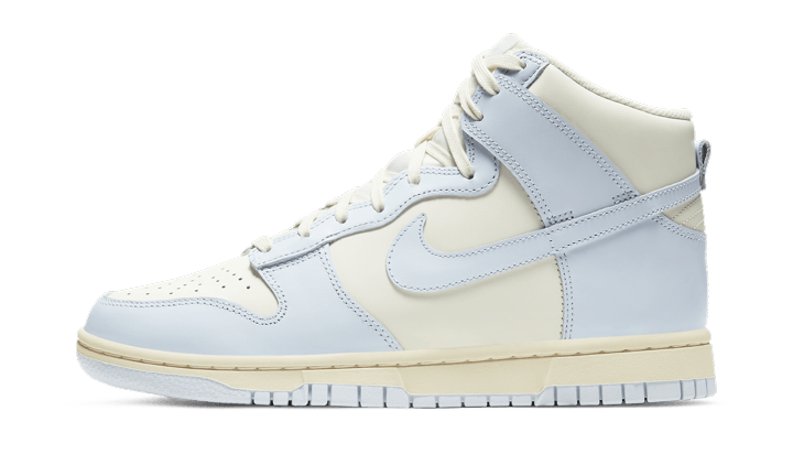 Overkicks - Nike Dunk High Sail Football Grey (DD1869-102) - vista lateral