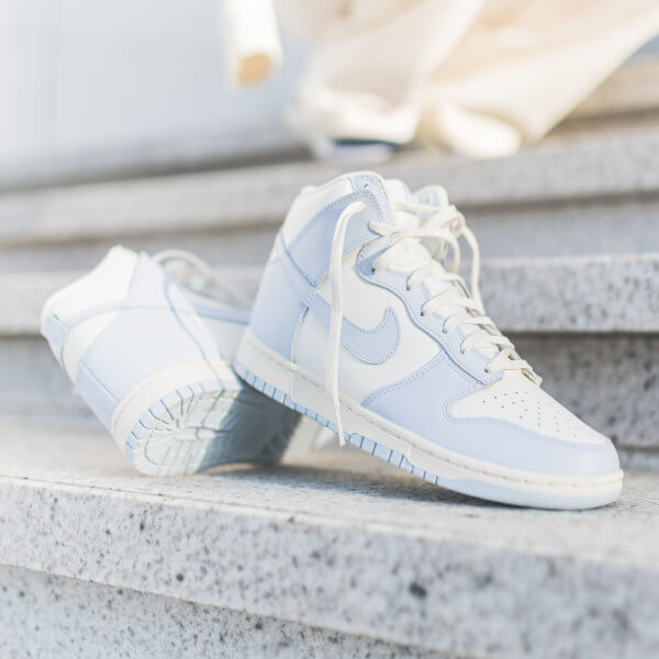 Overkicks - Nike Dunk High Sail Football Grey (DD1869-102) - par completo