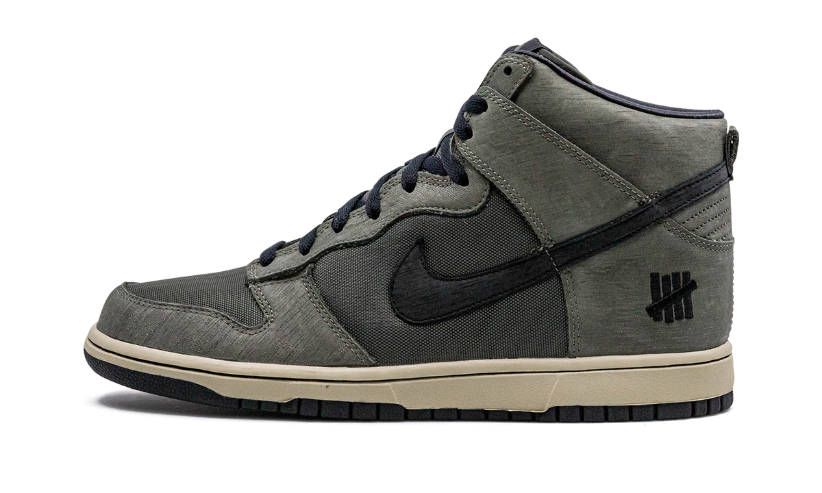 Overkicks - Nike Dunk High Undefeated Bring Back Pack Ballistic Green (598472-220) - vista lateral