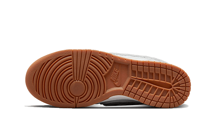 Overkicks - Nike Dunk High University Chenille Swoosh Light Smoke Grey (DR8805-003) - par completo