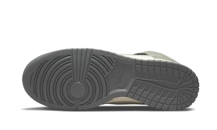 Overkicks - Nike Dunk High Vintage Light Bone Grey (DM0582-001) - par completo