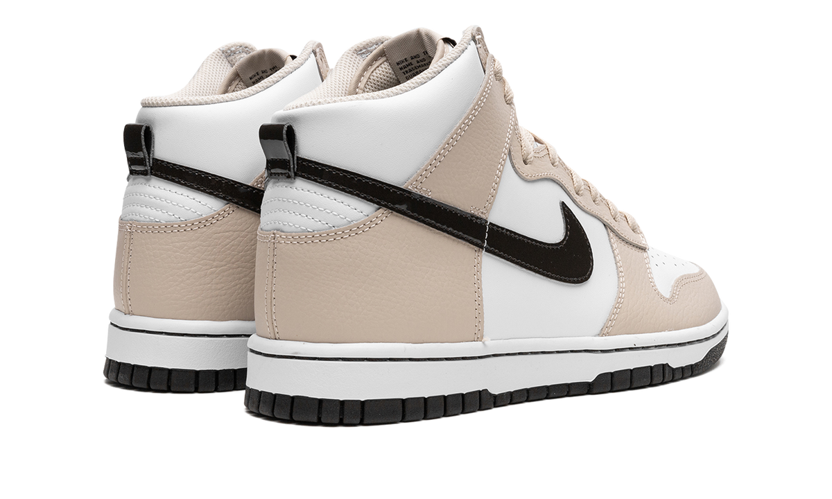 Overkicks - Nike Dunk High White Sanddrift Brown (FD9874-100) - par completo
