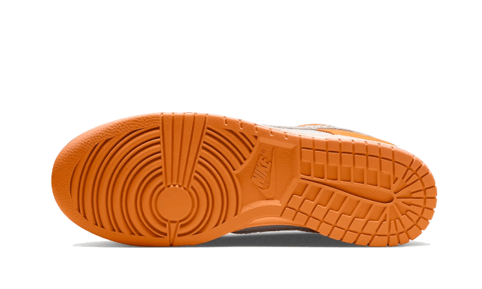Overkicks - Nike Dunk Low AS Safari Swoosh Kumquat (DR0156-800) - par completo