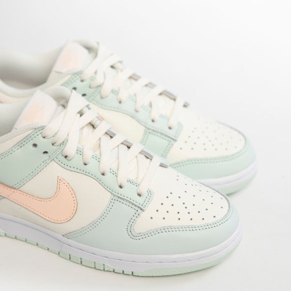 Overkicks - Nike Dunk Low Barely Green (DD1503-104) - detalle suela