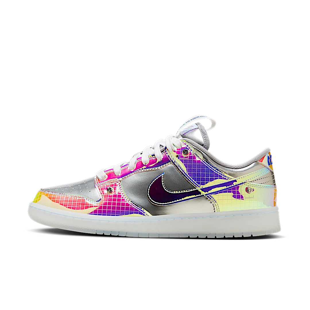 Overkicks - Nike Dunk Low Be True Hyperflat (FN8882-001) - vista lateral