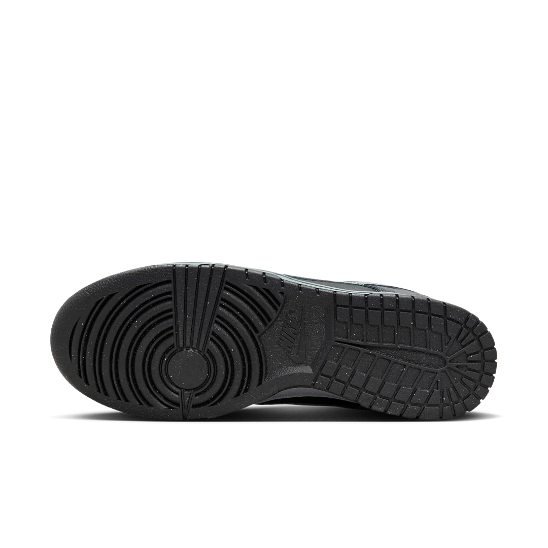 Overkicks - Nike Dunk Low Berlin (FZ3053-001) - detalle suela