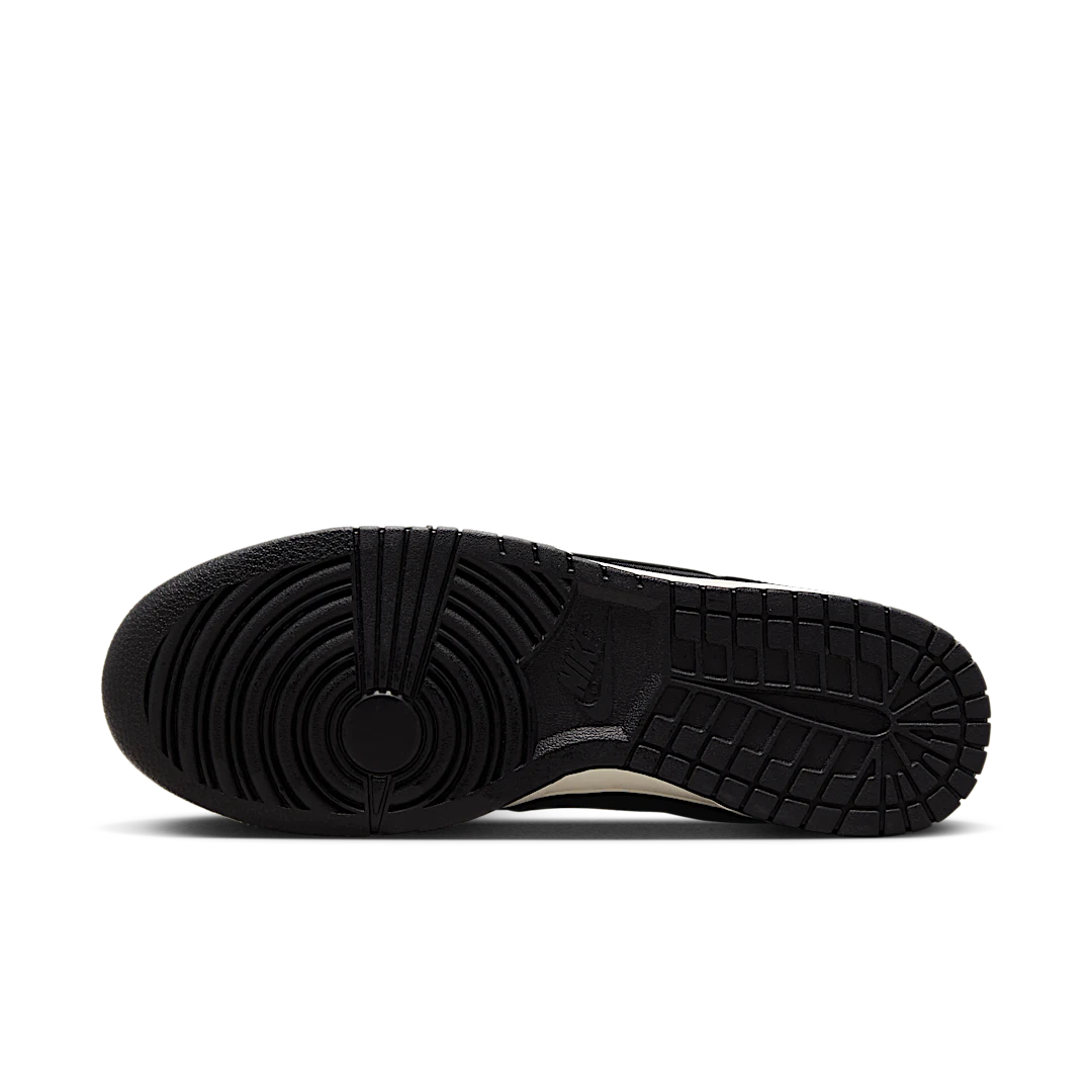Overkicks - Nike Dunk Low Black Canvas (DV7211-001) - detalle suela