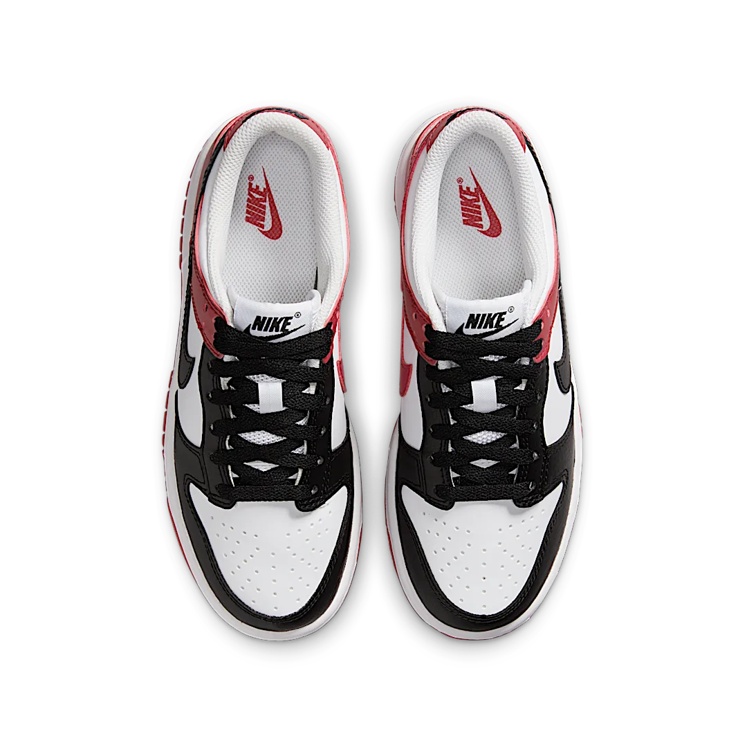 Overkicks - Nike Dunk Low Black Toe (HF9980-600) - par completo