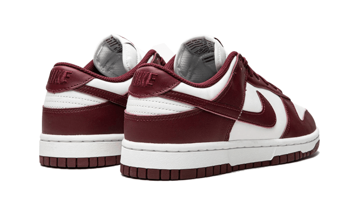 Overkicks - Nike Dunk Low Bordeaux (DD1503-108) - par completo