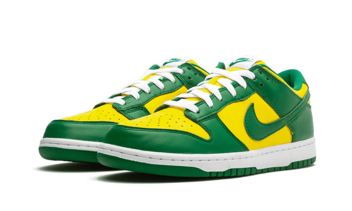 Overkicks - Nike Dunk Low Brazil (2020/2024) (CU1727-700) - vista trasera