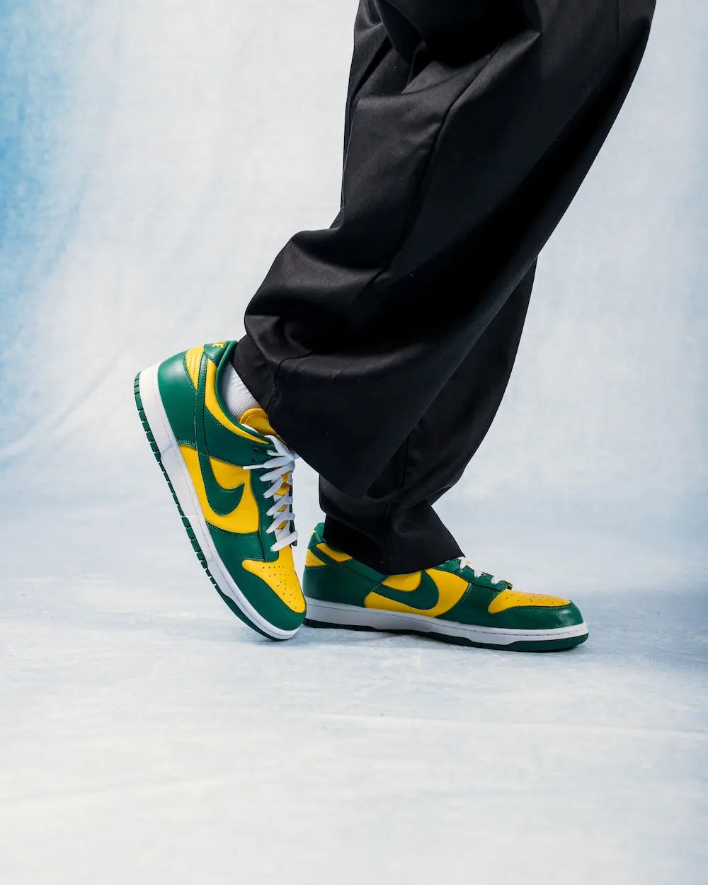 Overkicks - Nike Dunk Low Brazil (2020/2024) (CU1727-700) - vista superior