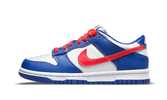 Overkicks - Nike Dunk Low Bright Crimson Game Royal (CW1590-104) - vista lateral