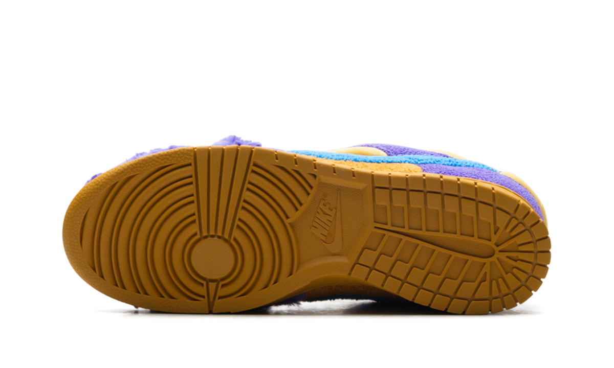 Overkicks - Nike Dunk Low Cactus Plant Flea Market Swamp Sponge Psychic Purple (IH5094-500) - vista superior