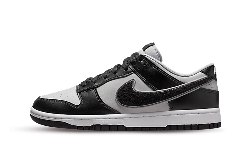 Overkicks - Nike Dunk Low Chenille Swoosh Black Grey (DQ7683-001) - vista lateral