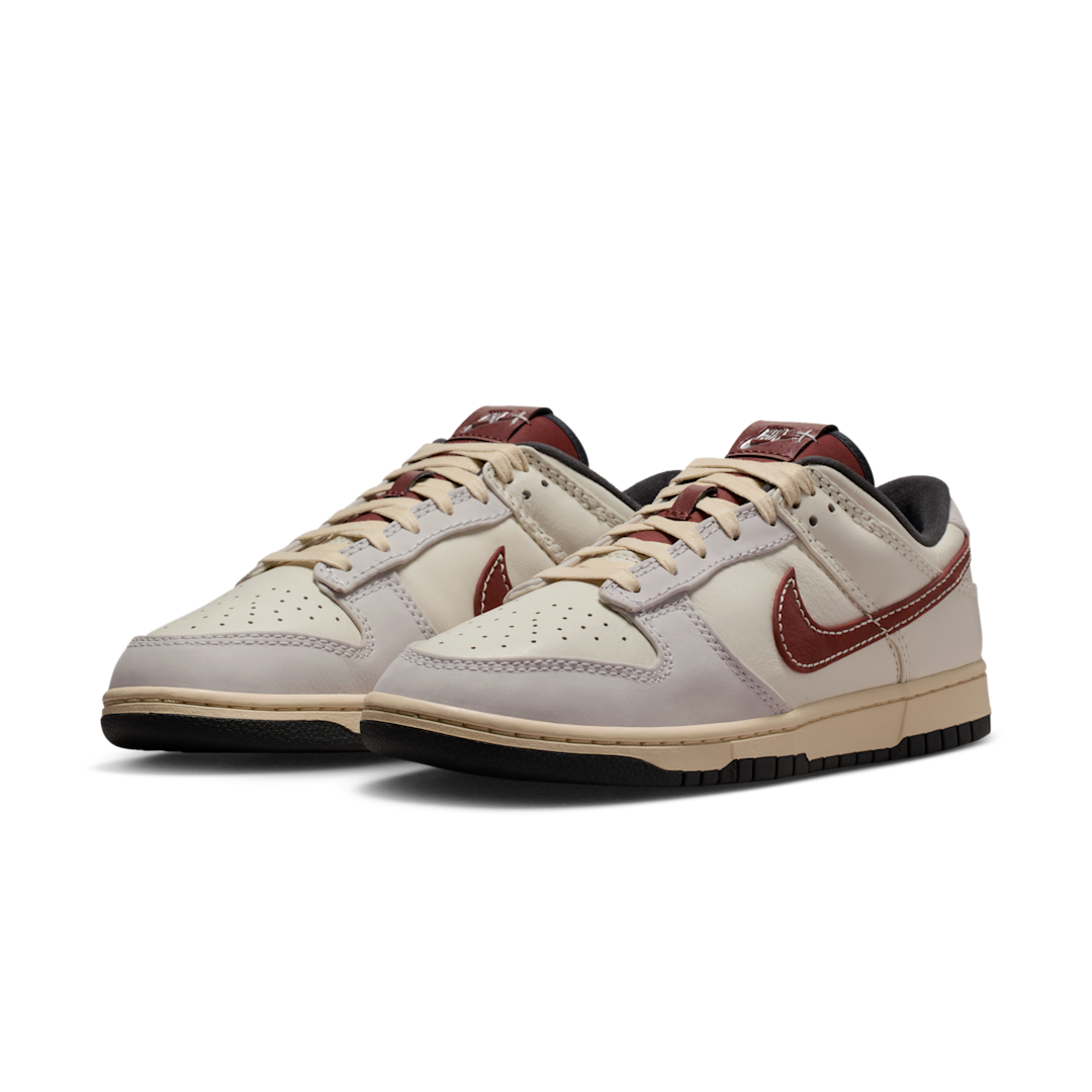 Overkicks - Nike Dunk Low Dark Pony Soft Pearl (IM6670-202) - vista trasera