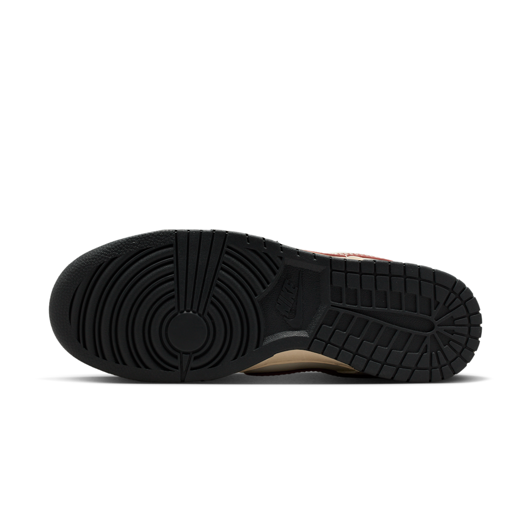 Overkicks - Nike Dunk Low Dark Pony Soft Pearl (IM6670-202) - detalle suela