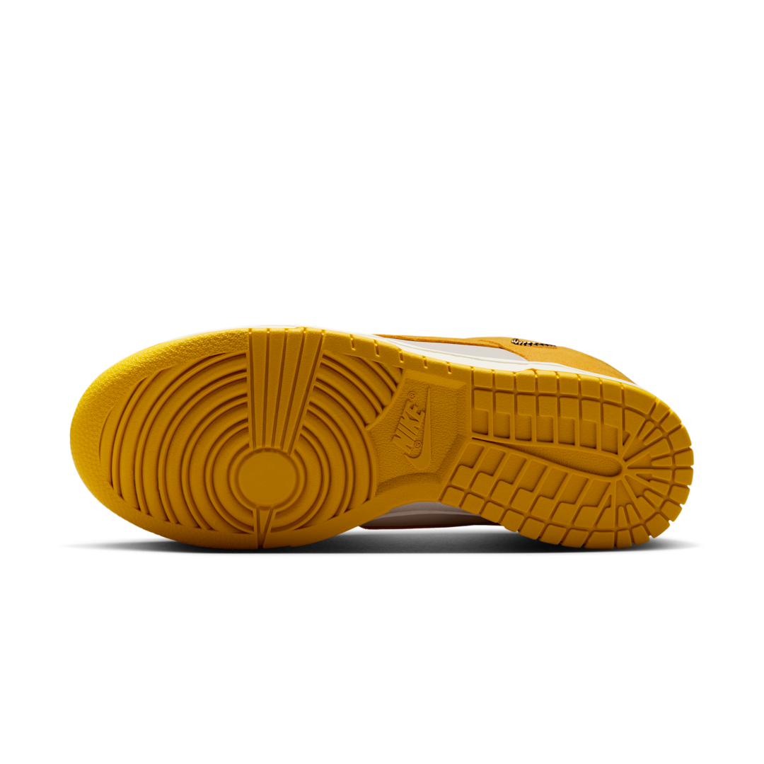 Overkicks - Nike Dunk Low Dark Sulfur Gold Mini Swoosh (IB4417-101) - detalle suela