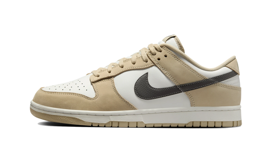 Overkicks - Nike Dunk Low Desert Khaki Medium Ash (IB3079-200) - vista lateral