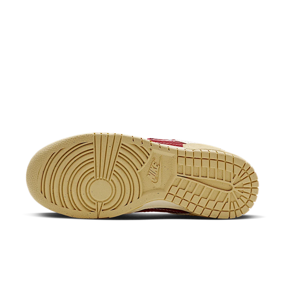 Overkicks - Nike Dunk Low Disrupt 2 Valentines Day (2023) (FD4617-667) - detalle suela