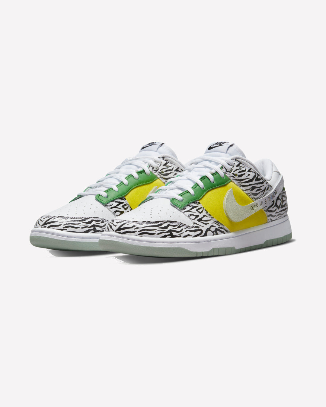 Overkicks - Nike Dunk Low Doernbecher Zoe (DR7305-100) - vista trasera