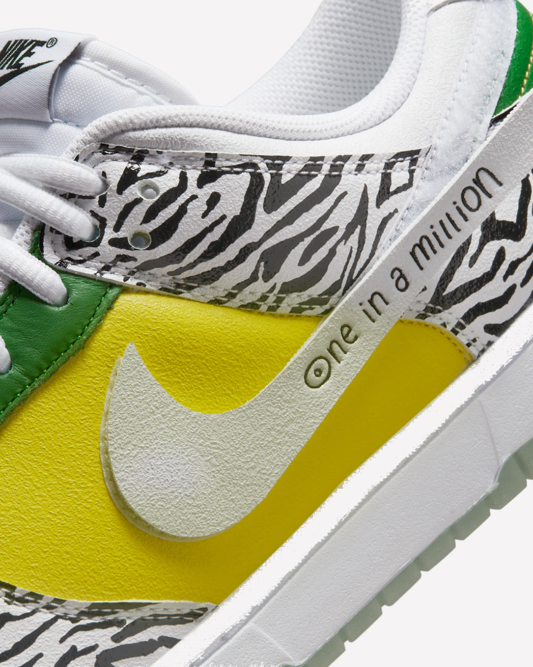 Overkicks - Nike Dunk Low Doernbecher Zoe (DR7305-100) - vista superior
