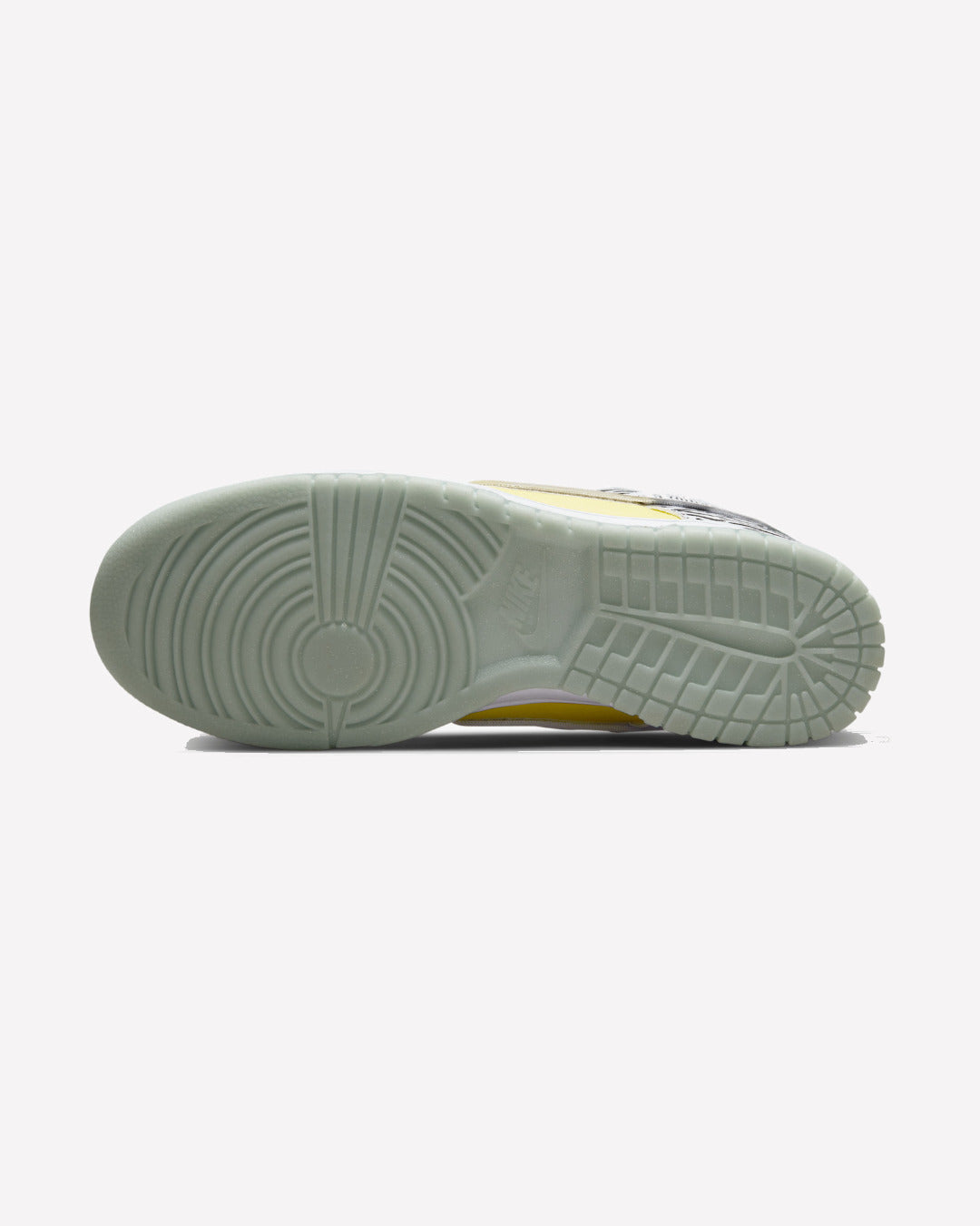 Overkicks - Nike Dunk Low Doernbecher Zoe (DR7305-100) - detalle talon