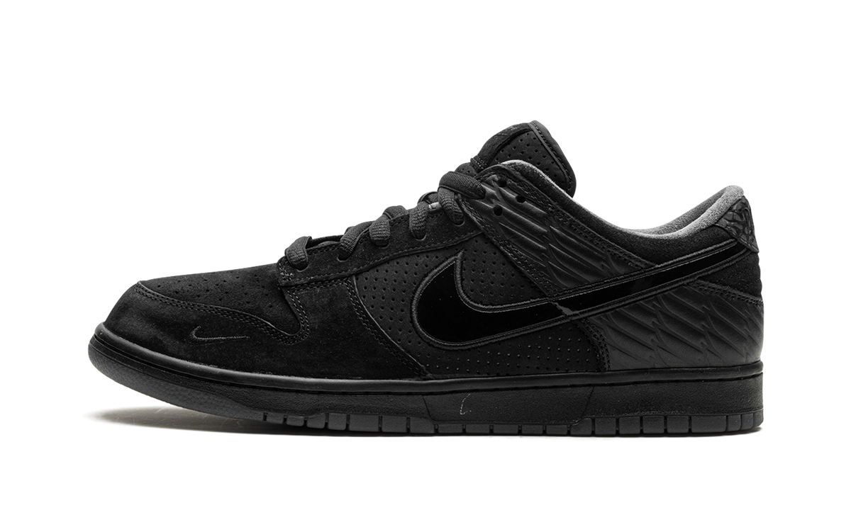 Overkicks - Nike Dunk Low Ducks of a Feather Black University of Oregon PE (HV1470-001) - vista lateral