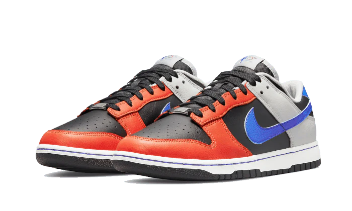 Overkicks - Nike Dunk Low EMB NBA 75th Anniversary Knicks (DD3363-002) - vista trasera