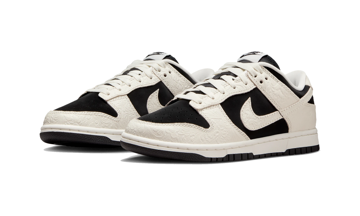 Overkicks - Nike Dunk Low Embossed Black Sail (IF3944-001) - vista trasera