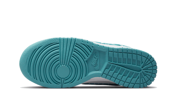 Overkicks - Nike Dunk Low Essential Paisley Pack Worn Blue (DH4401-101) - par completo