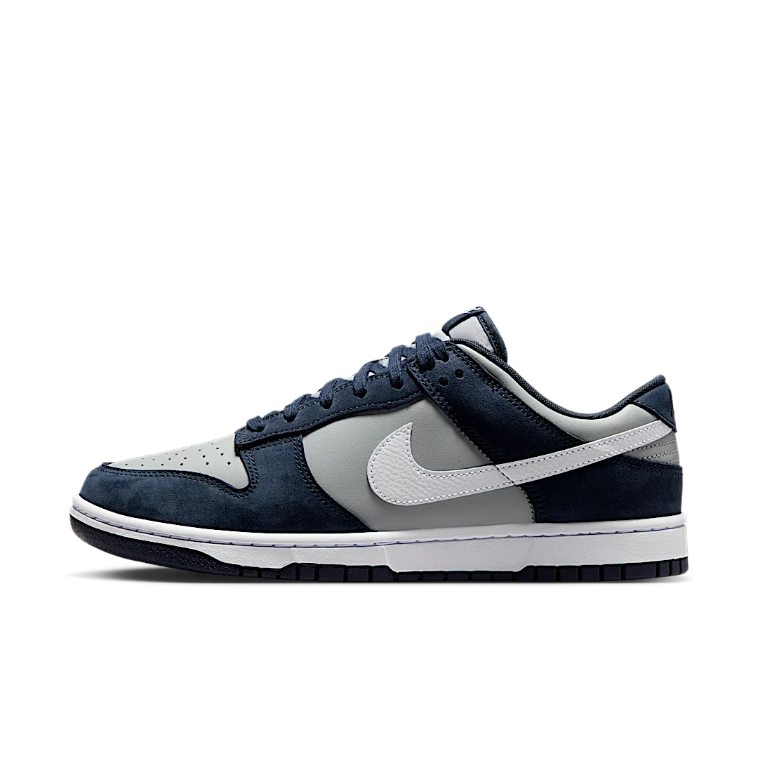 Overkicks - Nike Dunk Low Georgetown Suede (IB3079-400) - vista lateral
