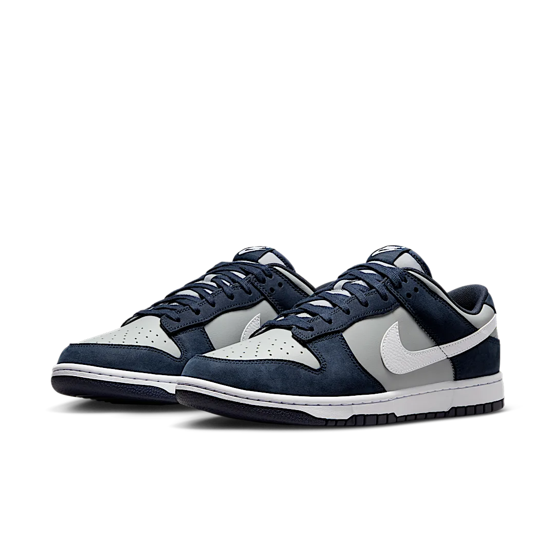 Overkicks - Nike Dunk Low Georgetown Suede (IB3079-400) - vista trasera