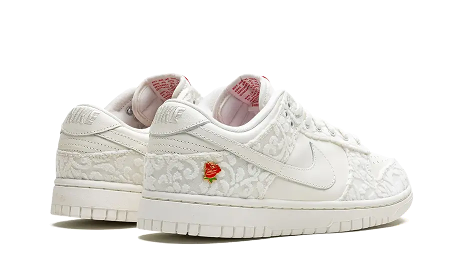 Overkicks - Nike Dunk Low Give Her Flowers (FZ3775-133) - par completo