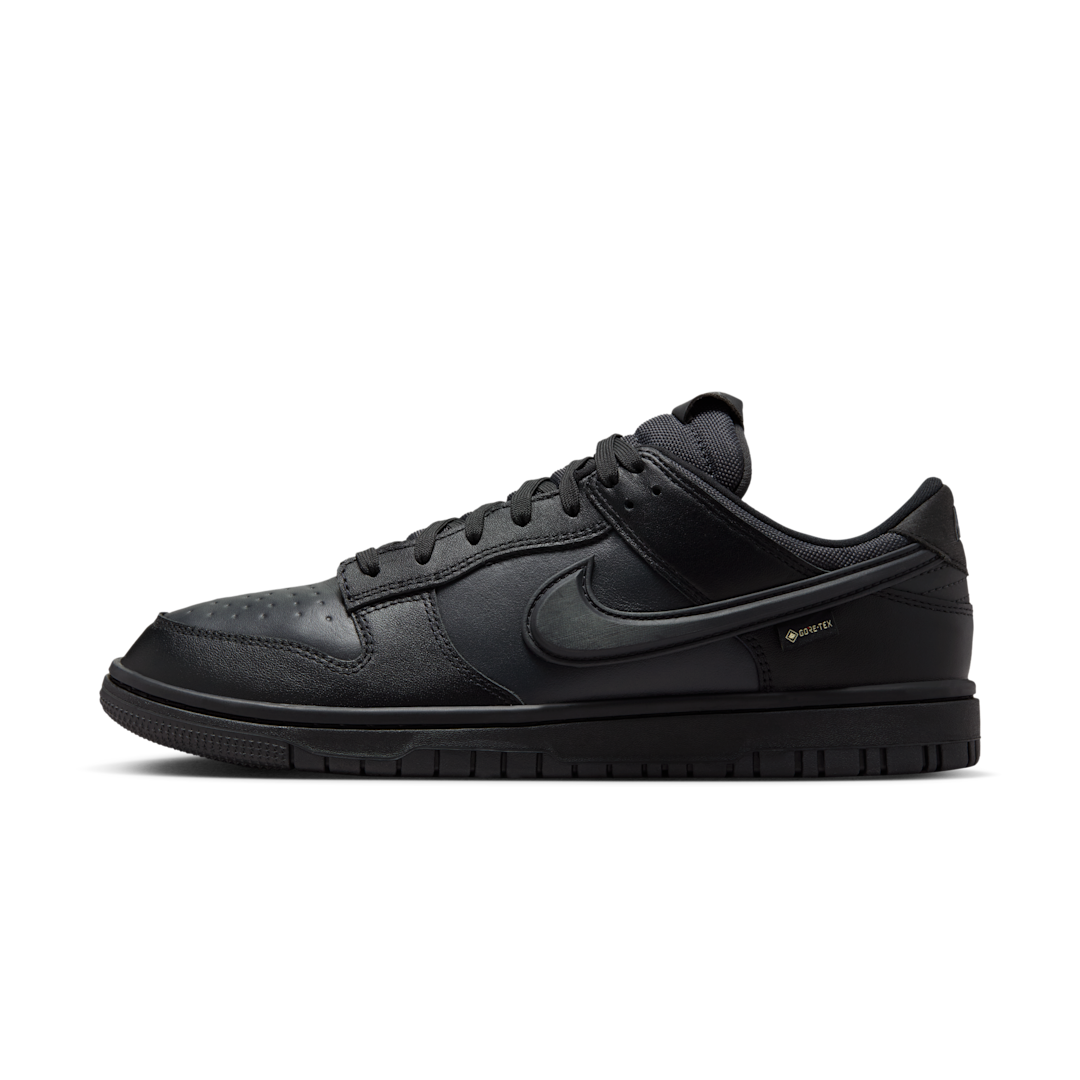 Overkicks - Nike Dunk Low Gore-Tex Triple Black (HQ2053-001) - vista lateral