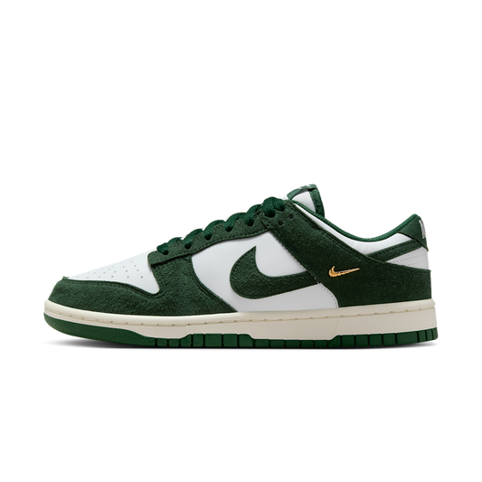 Overkicks - Nike Dunk Low Gorge Green Gold Mini Swoosh (IB4417-100) - vista lateral