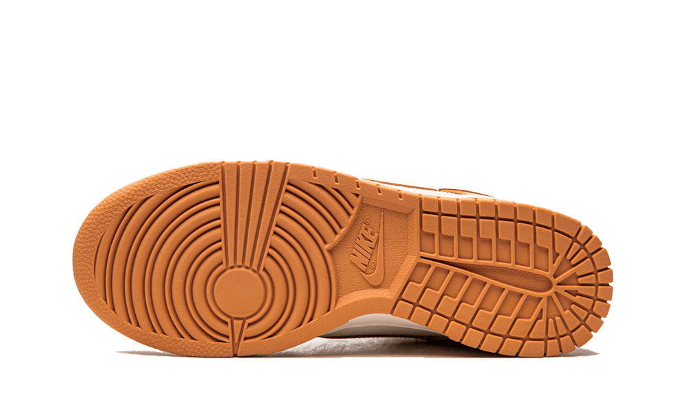 Overkicks - Nike Dunk Low Harvest Moon (DD1503-114) - detalle suela