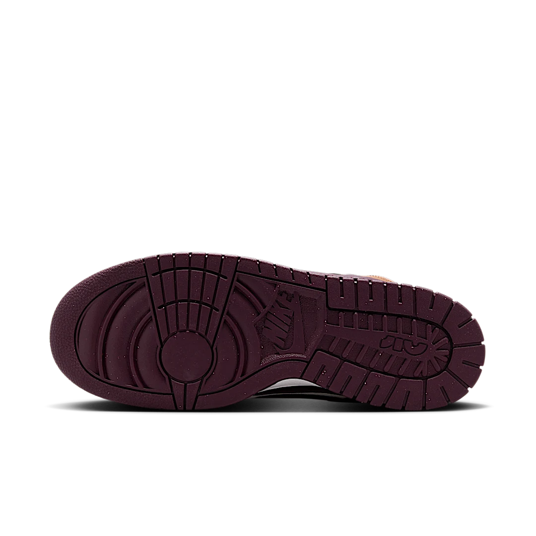 Overkicks - Nike Dunk Low Jumbo Light British Tan (FQ8248-200) - detalle suela