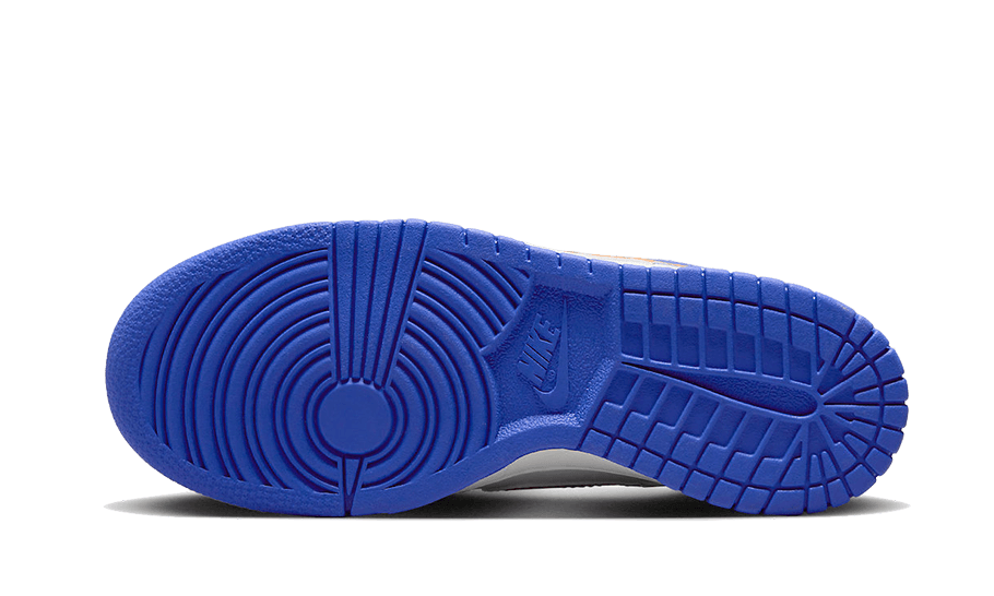 Overkicks - Nike Dunk Low Knicks (FN7783-400) - par completo
