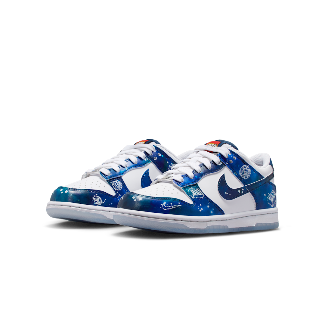 Overkicks - Nike Dunk Low LEGO Galaxy (GS) (IM1448-100) - imagen 2