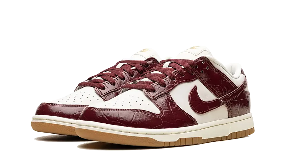 Overkicks - Nike Dunk Low LX Dark Team Red Croc (FJ2260-004) - vista trasera