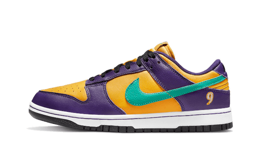 Overkicks - Nike Dunk Low LX Lisa Leslie (DO9581-500) - vista lateral
