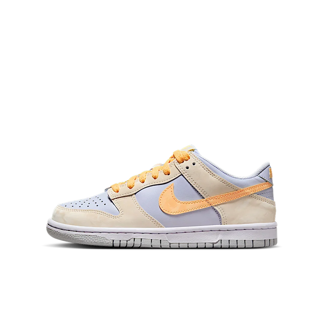 Overkicks - Nike Dunk Low Melon Tint (GS) (FB9109-100) - vista lateral