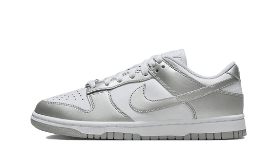 Overkicks - Nike Dunk Low Metallic Silver (FV1311-100) - vista lateral
