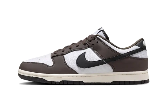 Overkicks - Nike Dunk Low Next Nature Baroque Brown (HF4292-200) - vista lateral