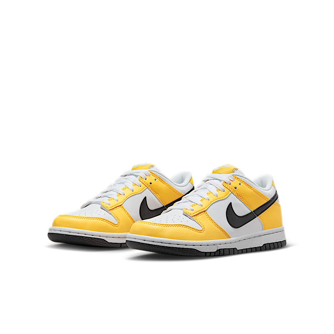 Overkicks - Nike Dunk Low Next Nature Citron Pulse (FN3807-800) - vista trasera