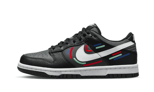 Overkicks - Nike Dunk Low Next Nature Marker Swoosh (FB8022-001) - vista lateral
