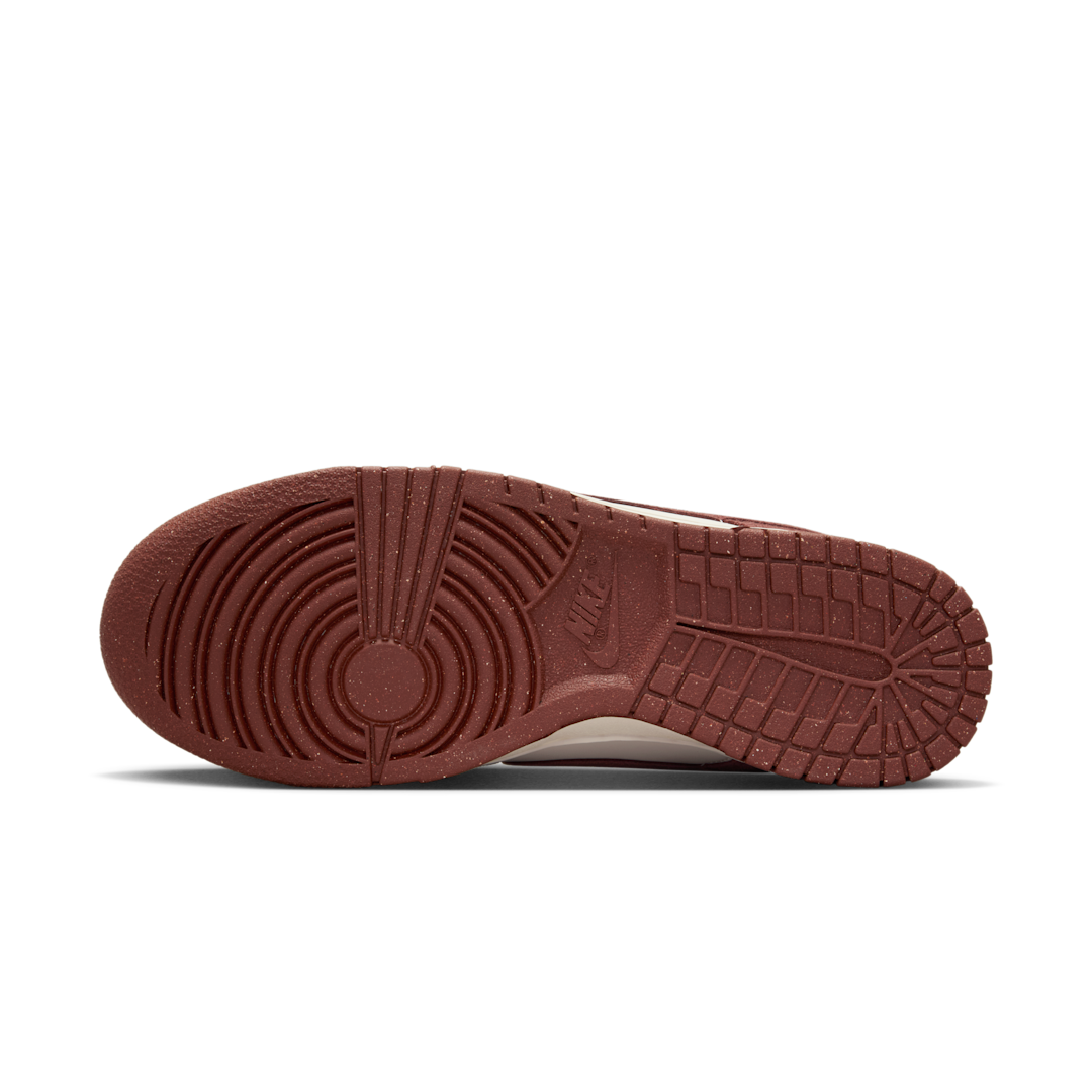 Overkicks - Nike Dunk Low Next Nature Red Sepia (HJ7673-001) - detalle suela